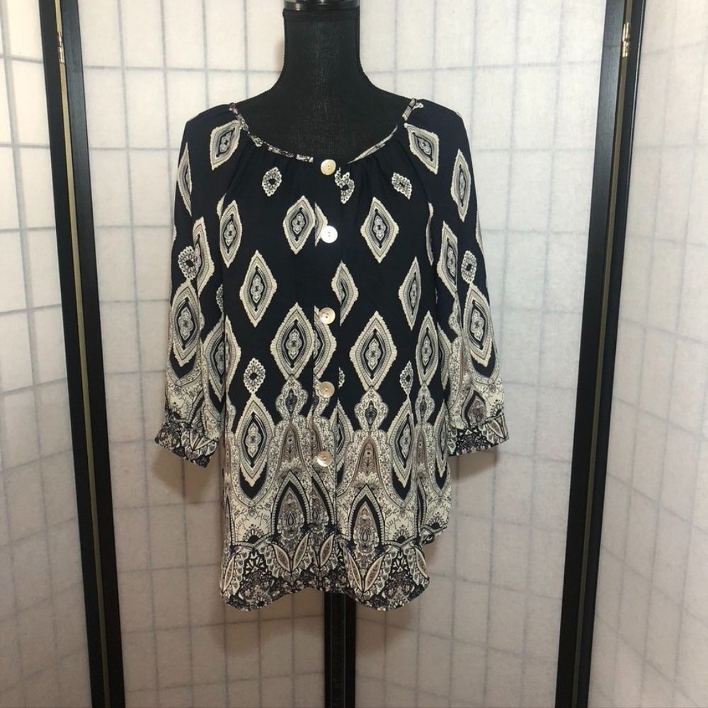 FIG AND FLOWER Paisley Flowy Top Blouse Navy Blue